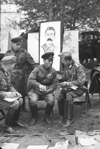 "Insurgents" like Nazi Germany and the Soviet Union may seem dynamic in retrospect, but retrospective vision often distorts how desperate the situations seemed for challengers to the European order in the 1920s. Pictured here: Soviet and German soldiers meet up in occupied Poland in 1939. Photograph courtesy of German Federal Archives.