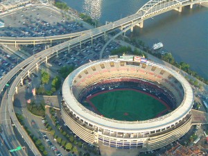 Three Rivers Stadium, home to the Pittsburgh Steelers and Pittsburgh Pirates from 1970 to 2000. The stadium was constructed within the framework of Renaissance I.