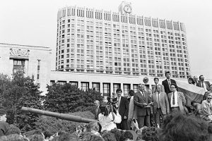 Boris Yeltsin challenges the August 1991 coup in central Moscow