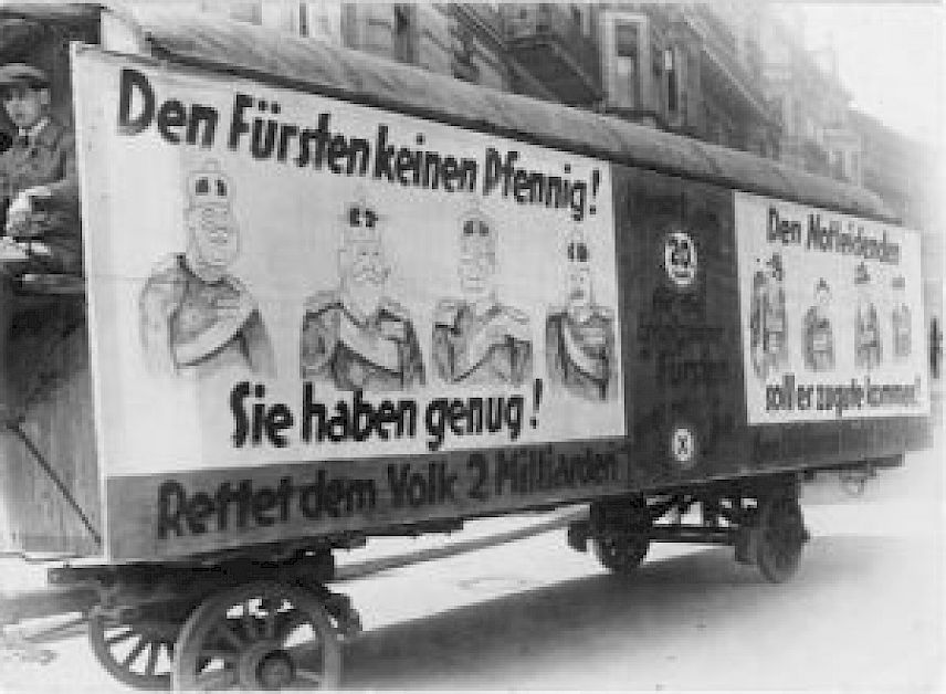 propaganda car (1926).